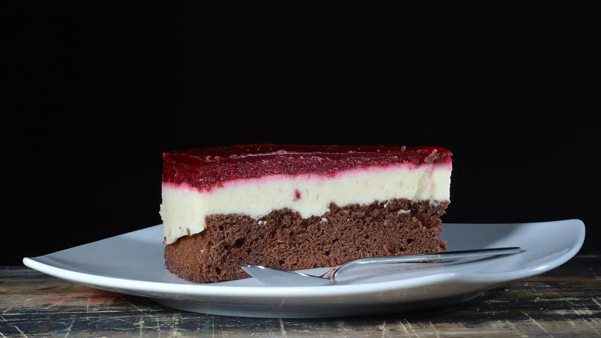 Lady Emily Cakes – cake shop in Whiteinch, Renfrew